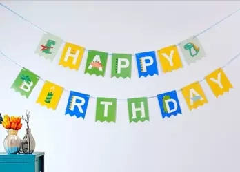 Papírová girlanda Happy Birthday Dino (1 ks).)