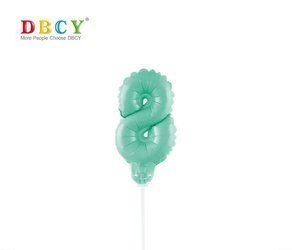 Balon cyferka na patyczku "8"