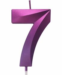 Purple and pink digit candle "7"