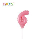 Кулька з цифрою на паличці "6"